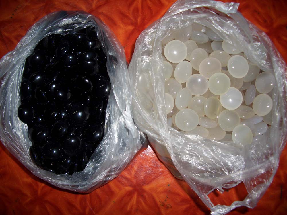 8mm Thick Agate Japanese-Style Go Stones